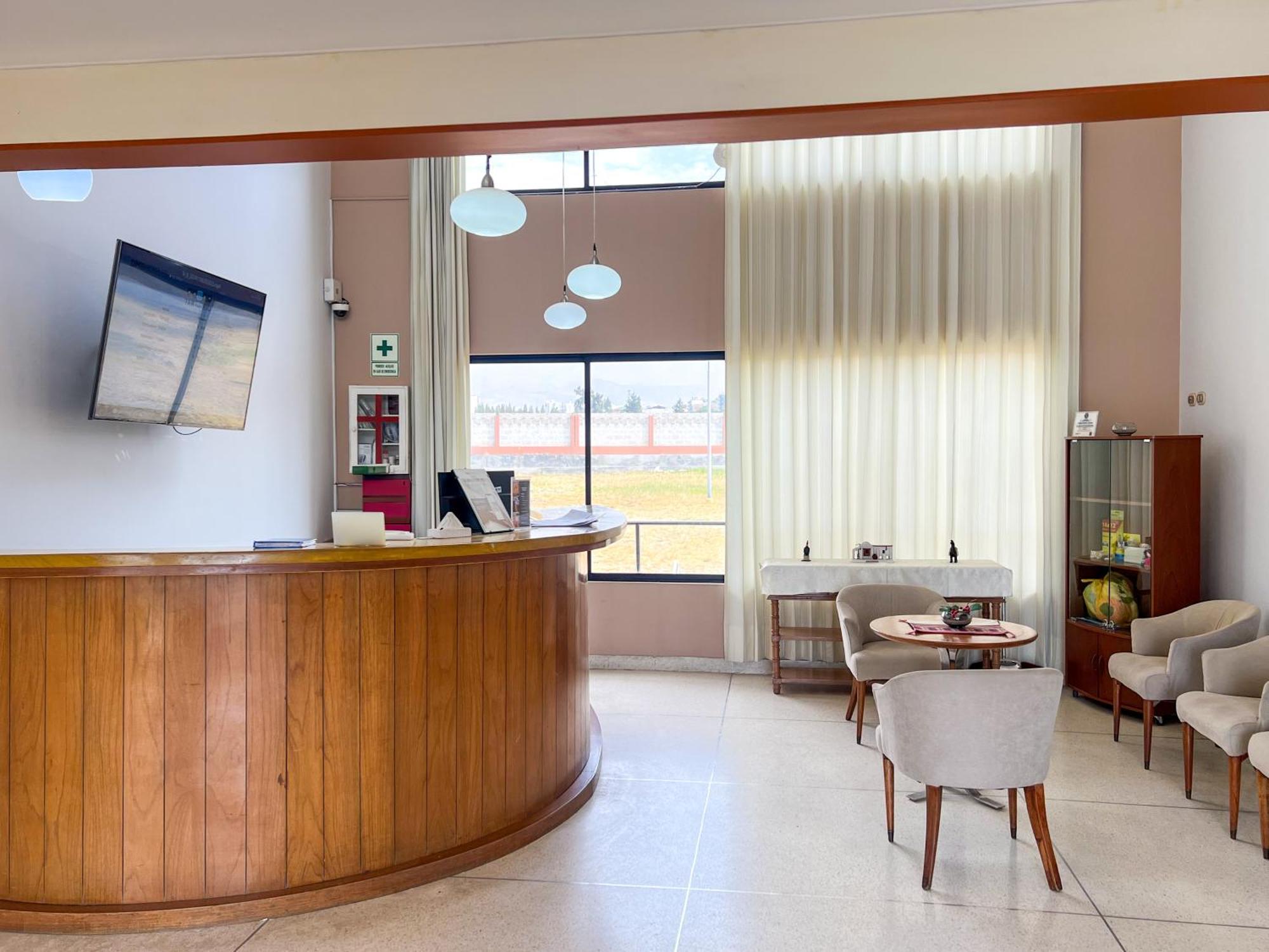 Dm Hoteles Arequipa Pachacutec Buitenkant foto