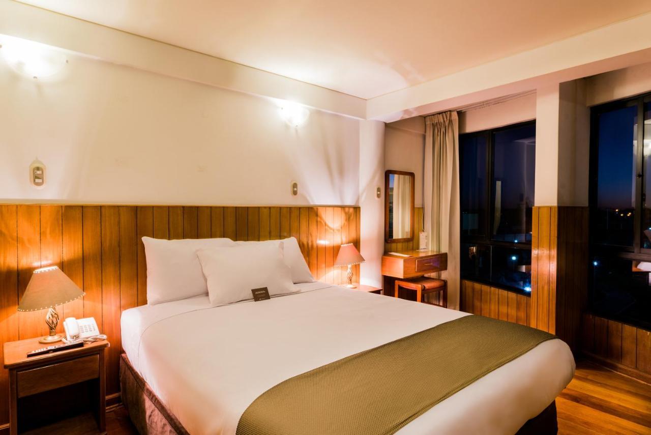 Dm Hoteles Arequipa Pachacutec Buitenkant foto