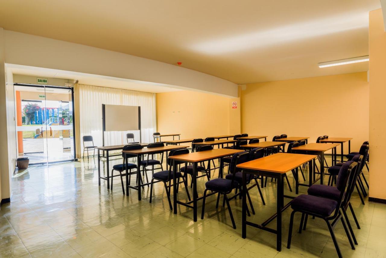 Dm Hoteles Arequipa Pachacutec Buitenkant foto
